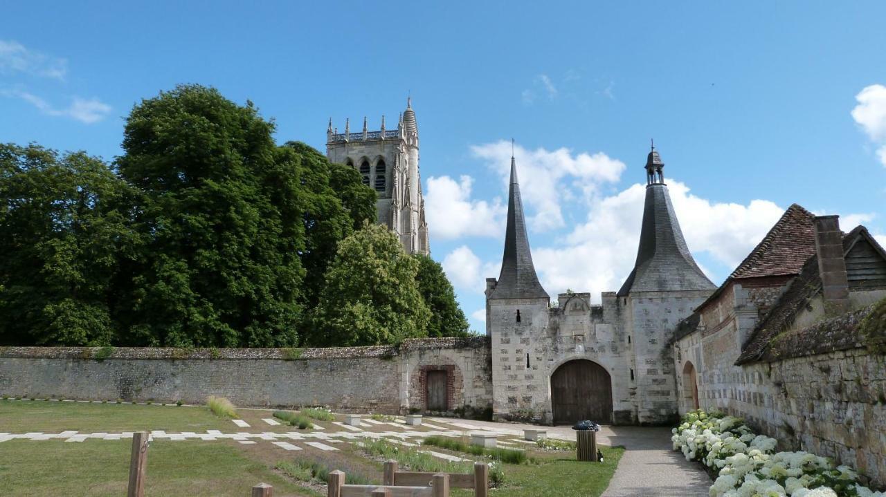 Vila laroulottedubec Malleville-sur-le-Bec Exteriér fotografie